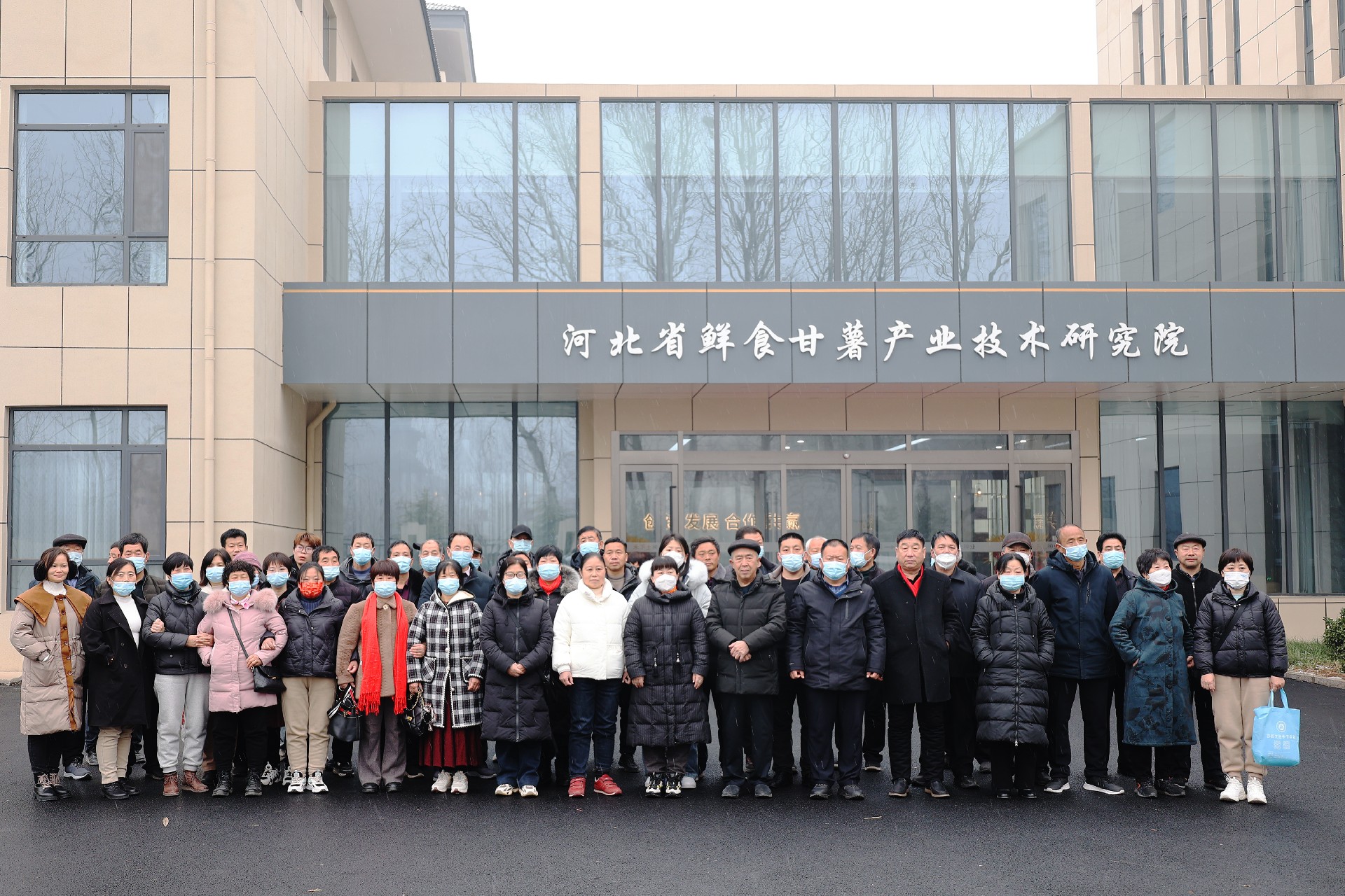 1676511876671156.jpg 集體照1.jpg