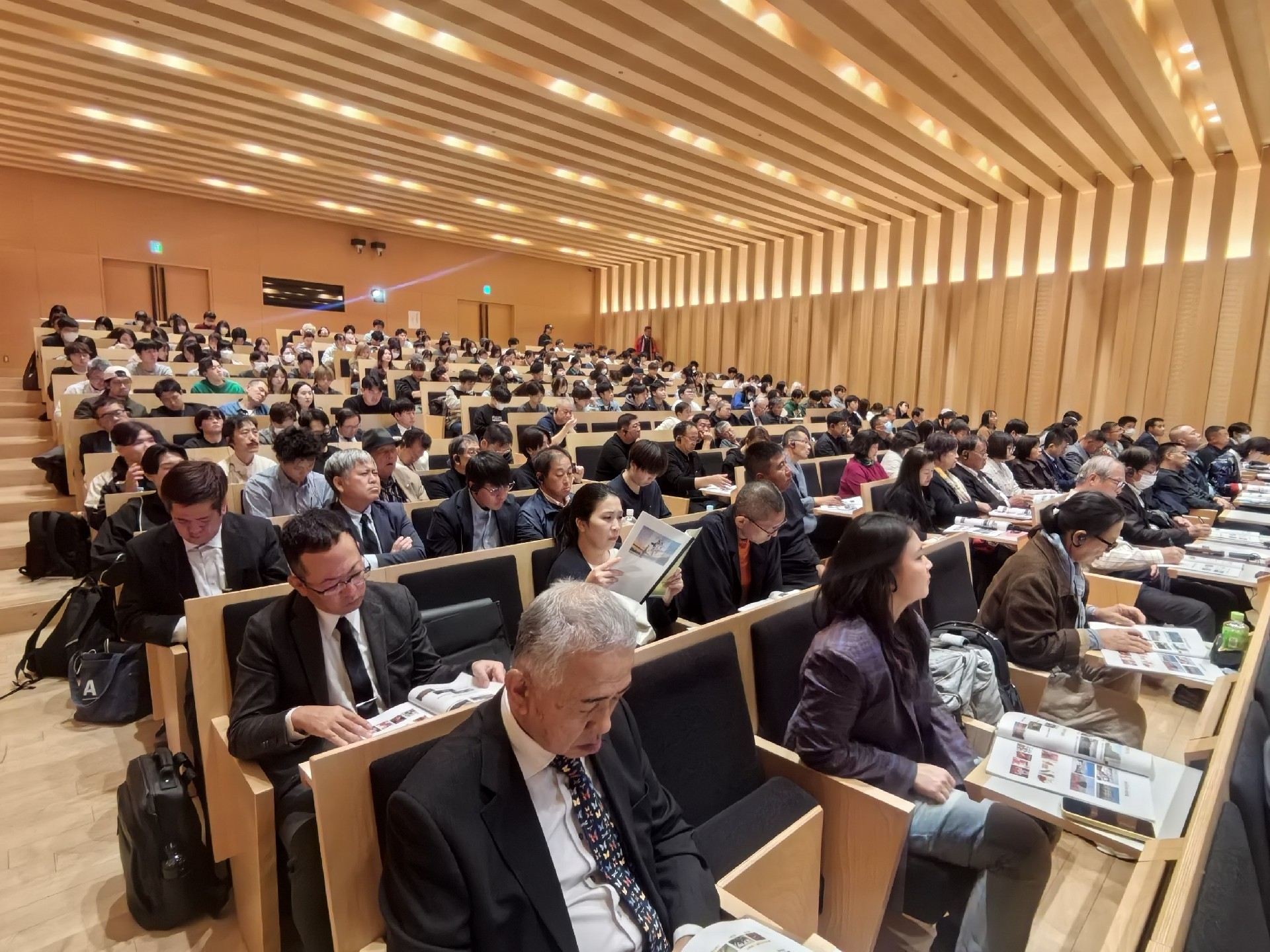 1763108935123840.jpg 微信圖片_20251111123144_1399_18.jpg